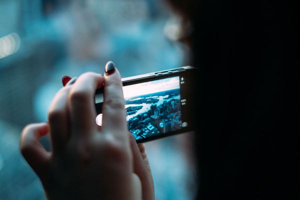 Consejos para crear fotos atractivas con el iphone. Guía para sacar fotos atractivas con el iphone. Herramientas del iphone para tomar fotos
