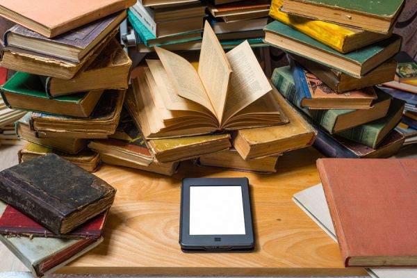 Sitios web para bajar libros digitales. Cómo bajar ebooks gratis y de manera legal. Paginas para bajar libros digitales legalmente