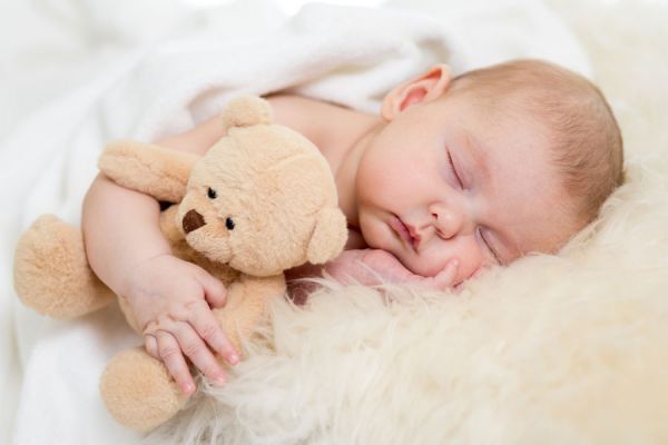 Motivos para dormir al desnudo. 6 beneficios de dormir desnudos. Por qué dormir sin ropa?