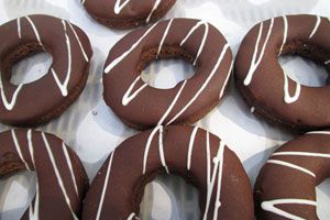Ilustración de Cómo hacer donas o donuts de chocolate