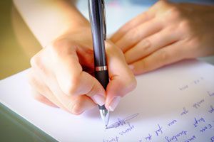 Ilustración de Cómo escribir una carta formal