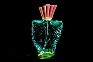 Ilustración de Recetas de Perfumes Caseros