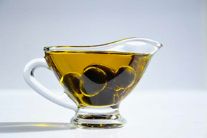 Ilustración de Aprovecha las mejores ofertas online para comprar aceite de oliva de calidad