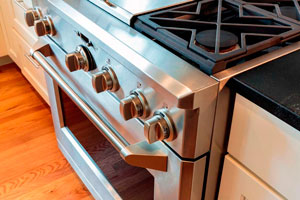 Ilustración de Consejos para limpiar las cocinas de acero inoxidable