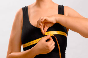 Ilustración de Opciones actuales y evolución de las técnicas para aumentar el tamaño de los senos